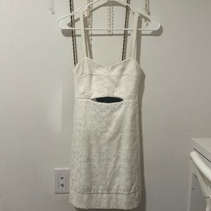 Mini white textured dress.